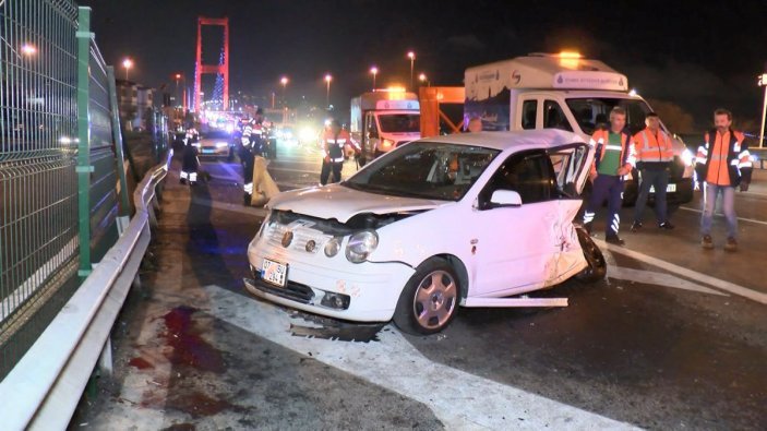 15 Temmuz Şehitler Köprüsü çıkılında arızalanan otomobilden inen sürücüye arkadan gelen araç çarptı