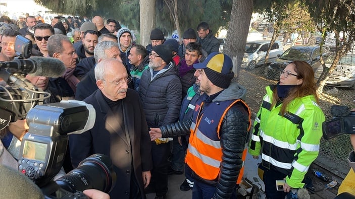 CHP Genel Başkanı Kemal Kılıçdaroğlu Osmaniyeli depremzedeleri ziyaret etti