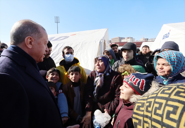 Cumhurbaşkanı Erdoğan depremzede bir araya geldi