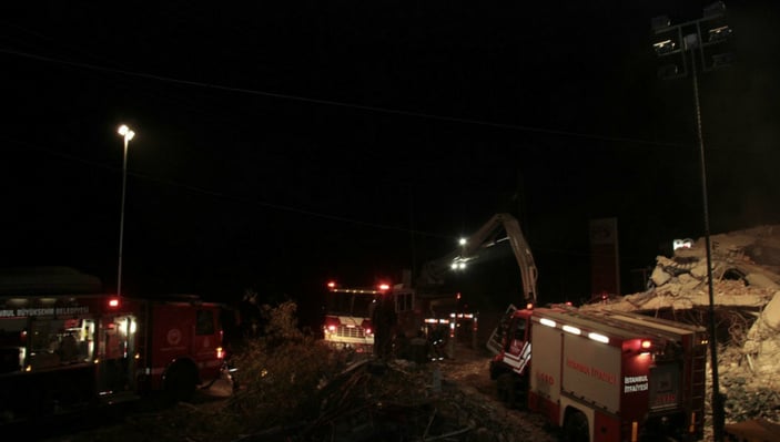 İBB'nin özel afet araçları deprem bölgesine neden gönderilmiyor