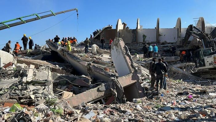 Hatay’da depremle yıkılan Rönesans Rezidans’ın müteahhitlerinden biri yakalandı