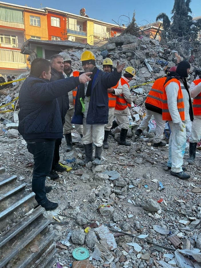 Genel Maden İşçileri Sendikası Başkanı Hakan Yeşil: Madencilerimiz cansiparene mücadele veriyor