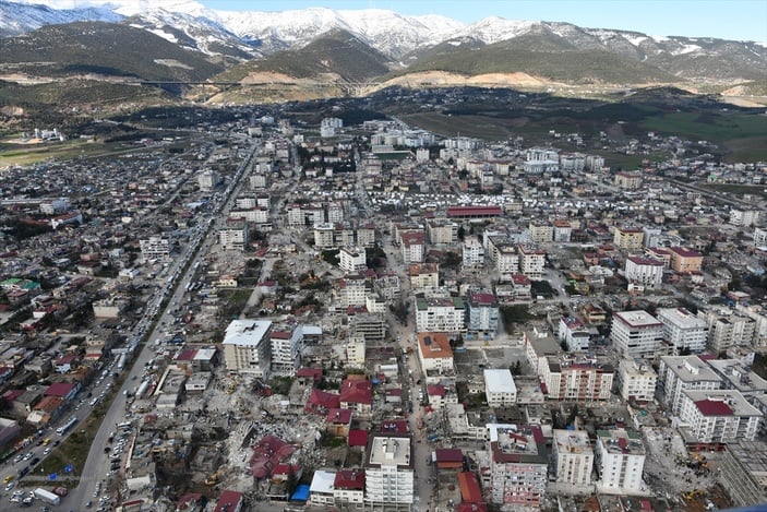 Depremin vurduğu Nurdağı ilçesi tamamen yıkılacak