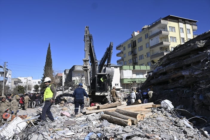 Kahramanmaraş depreminin zarar verdiği ilçelerdeki hasar tespitleri yapıldı