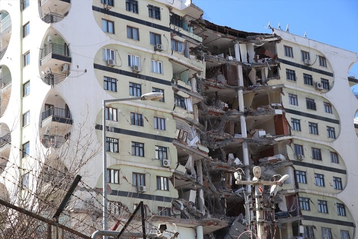 Kahramanmaraş depreminin zarar verdiği ilçelerdeki hasar tespitleri yapıldı