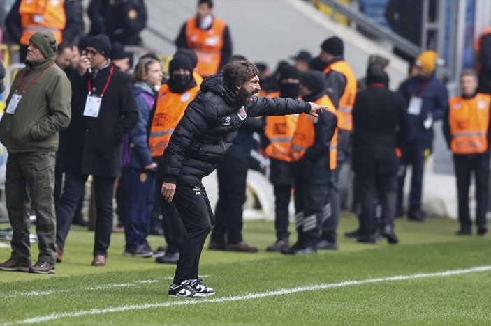 Andrea Pirlo'nun oğlu saldırıya uğradı