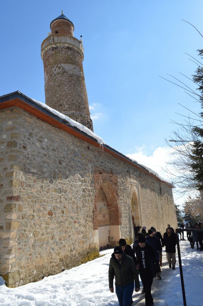 Depremde, Harput Ulu Camii'nin eğri minaresi yıkılmadı #6