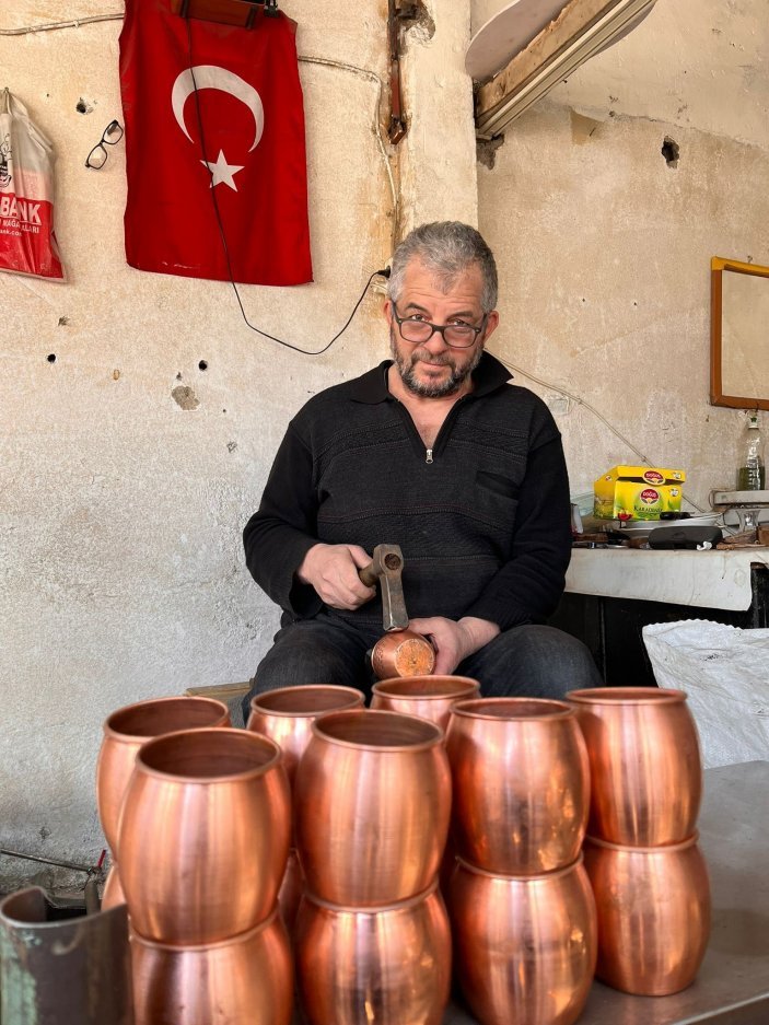 Kahramanmaraş’ta bakırcı sesleri sokaklardaki sessizliği bozdu