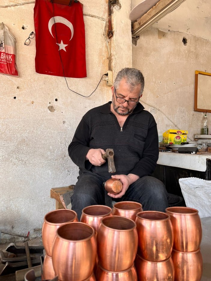 Kahramanmaraş’ta bakırcı sesleri sokaklardaki sessizliği bozdu