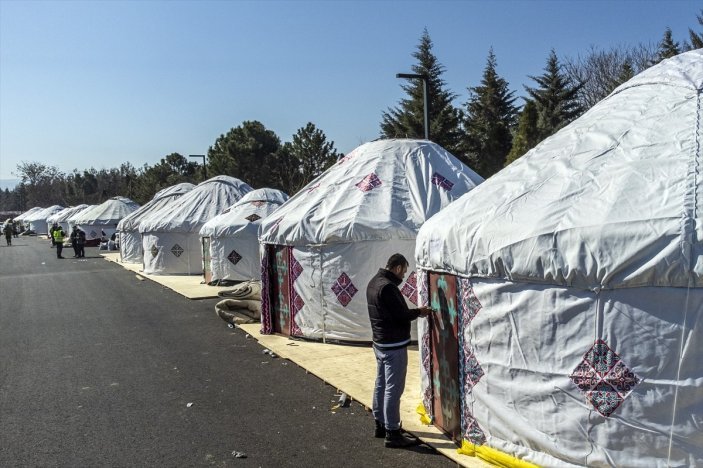 Kahramanmaraş'ta depremzedeler, Dayanışma Obası'nda ağırlanıyor