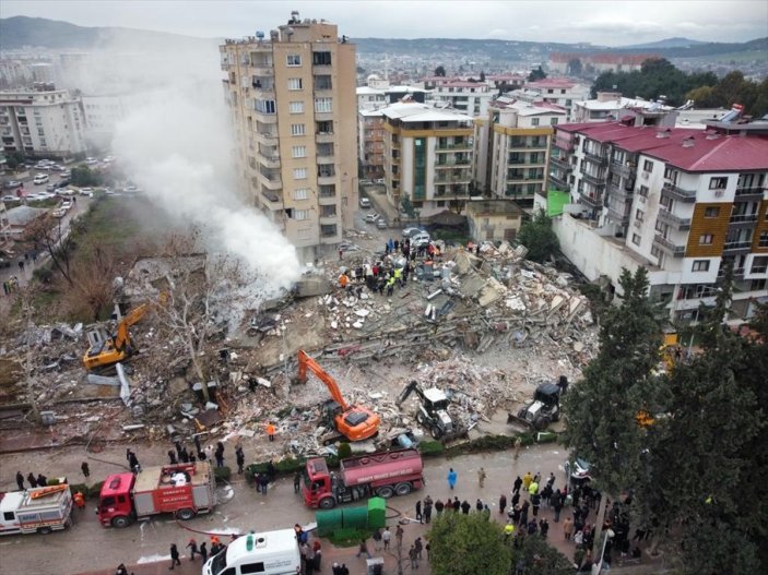 İTÜ'nün deprem raporunda yıkımın ana nedenleri açıklandı