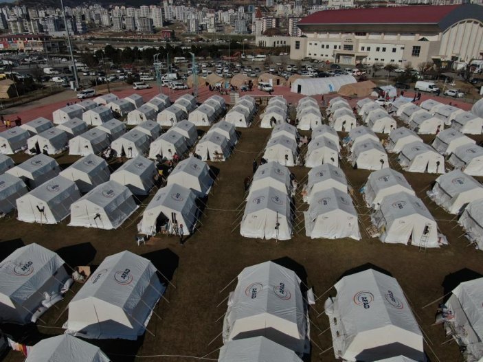 Kahramanmaraş’taki çadır kentlerdeki depremzedelerin tüm ihtiyaçları gideriliyor