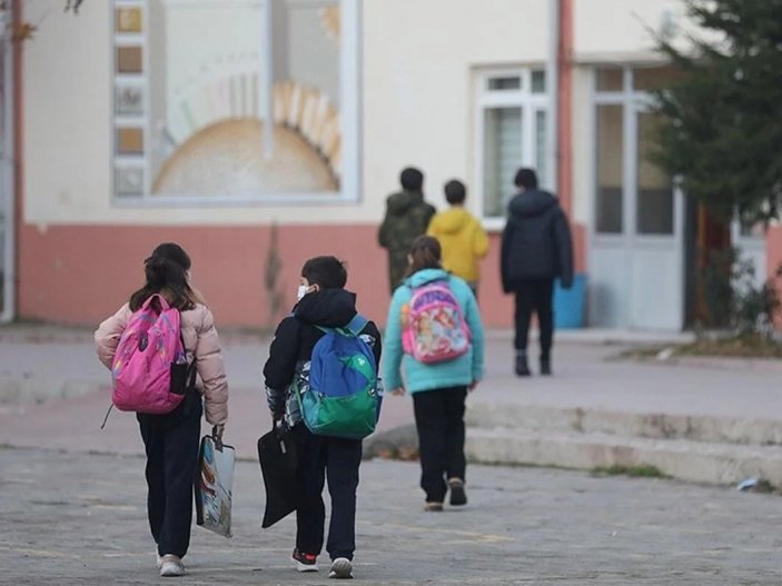 71 ilde ikinci dönemin zili bugün çalacak