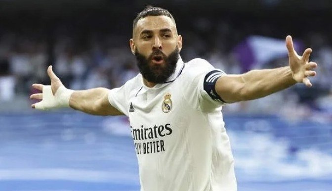 Real Madrid şov yaptı: Deplasmanda Liverpool'a 5 attı