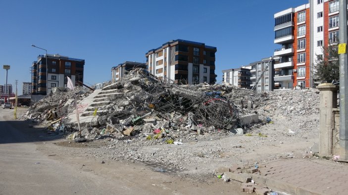 Adıyaman'da çok kişini ölümüne sebep olan müteahhit tutuklandı