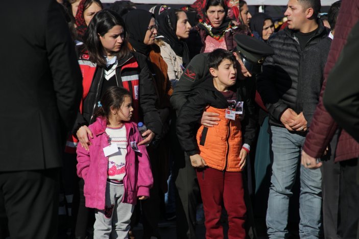 İzmir'de şehide yürekleri yakan veda