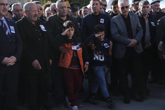 İzmir'de şehide yürekleri yakan veda