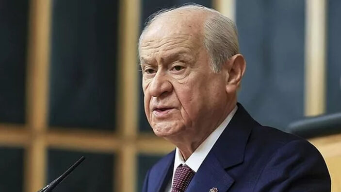 Devlet Bahçeli'den tribün provokasyonuna tepki