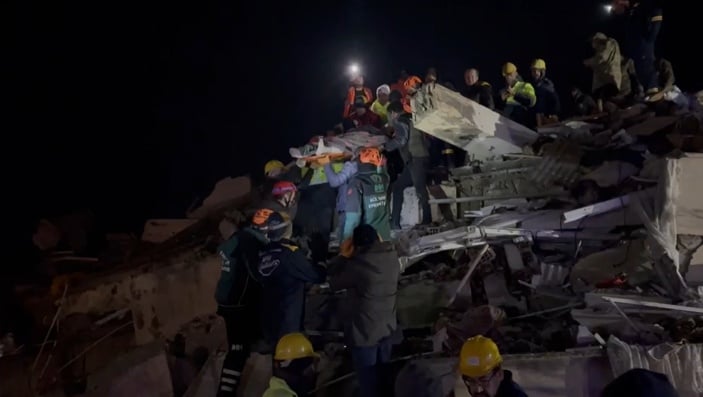 Hatay'da 46 saat sonra kurtuluş, Ensonhaber kamerasına yansıdı