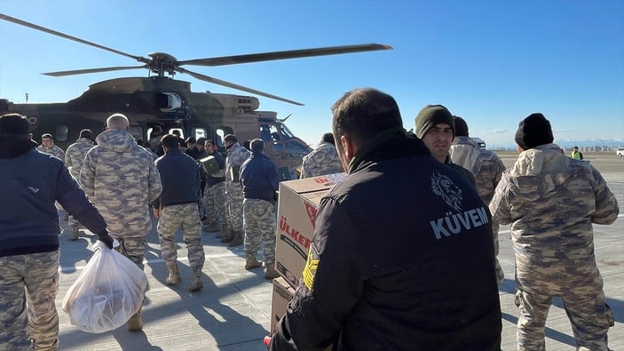 İncirlik Üssü'nden yardım malzemesi sevkiyatı sürüyor