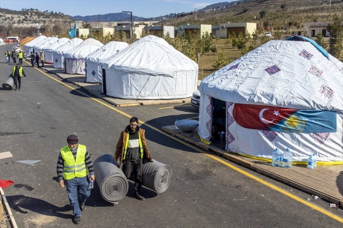 Kahramanmaraş'ta depremzedeler, Dayanışma Obası'nda ağırlanıyor