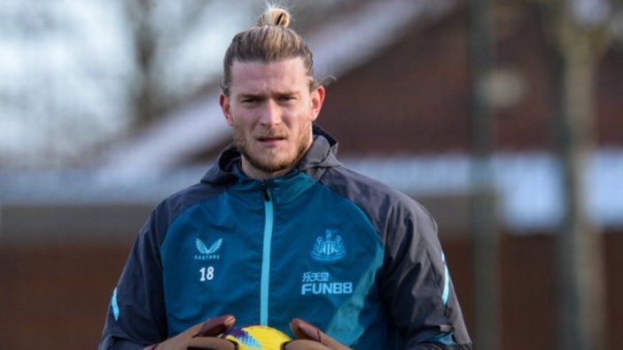 Loris Karius'a 2 yıl sonra forma şansı geldi