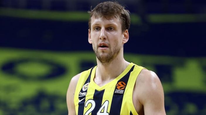 Vesely'den depremzedeler için 500 bin lira bağış