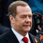 Dmitriy Medvedev: Polonya sınırlarına gitmeye hazırız