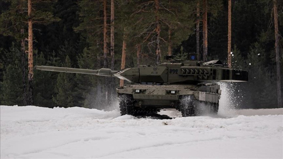 finlandiya-ukraynaya-3-leopard-2-tanki-verecek_76495671.jpg