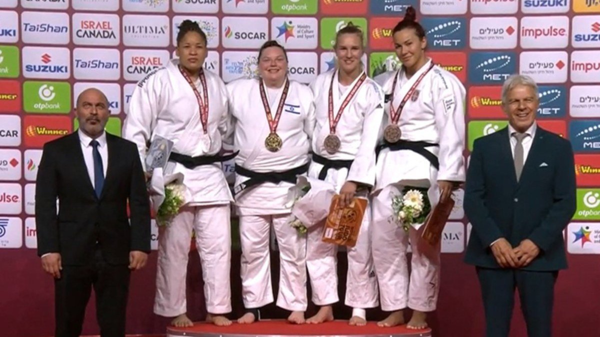 judoda-kayra-sayit-gumus-madalya-kazandi_1e1ce911.jpg