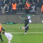 Kocaelispor - Sakaryaspor'un yardım maçında olay çıktı