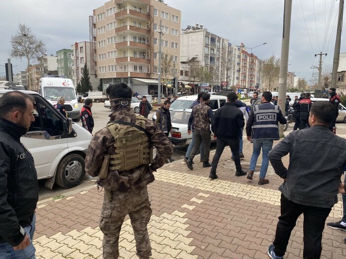 Adıyaman'da köpek kavgası: 3 kişi yaralandı