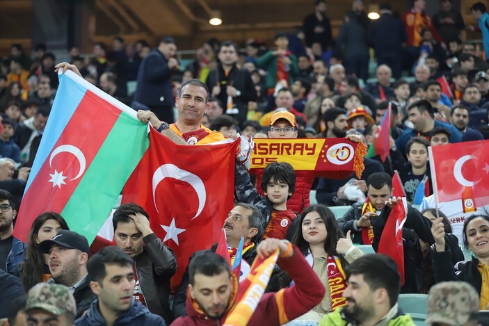 Galatasaray hazırlık maçında Karabağ'ı 2-1 yendi