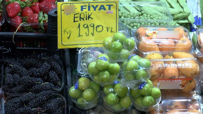 İstanbul'da çeyrek altın fiyatına 1 kilo erik #8