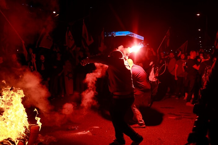 İsrail polisinden protestoculara sert müdahale