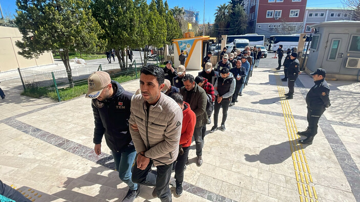 Şanlıurfa’da terör operasyonunda 24 şüpheli adliyede #3