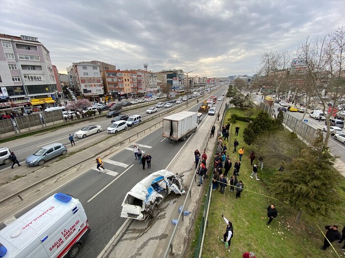 İstanbul'da zincirleme kaza: 28 yaralı