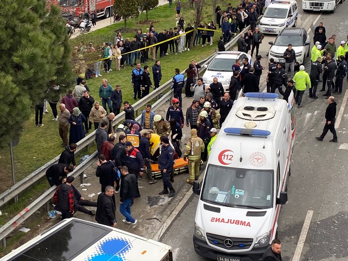 İstanbul'da zincirleme kaza: 28 yaralı