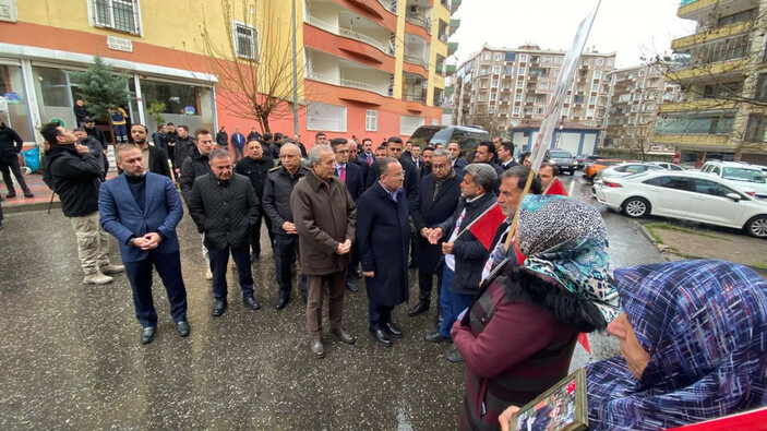 Bakan Bozdağ: Millet İttifakı cumhurbaşkanı adayından da yavrularınızı isteyin #9