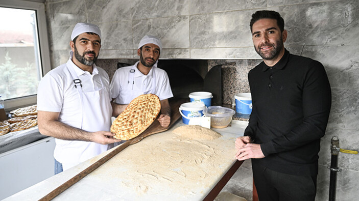 Depremzede pide ustaları, Ankara'da hayırsever restoran sahibinin desteğiyle fırın açtı