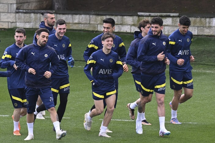 Fenerbahçe, derbi hazırlıklarına devam etti