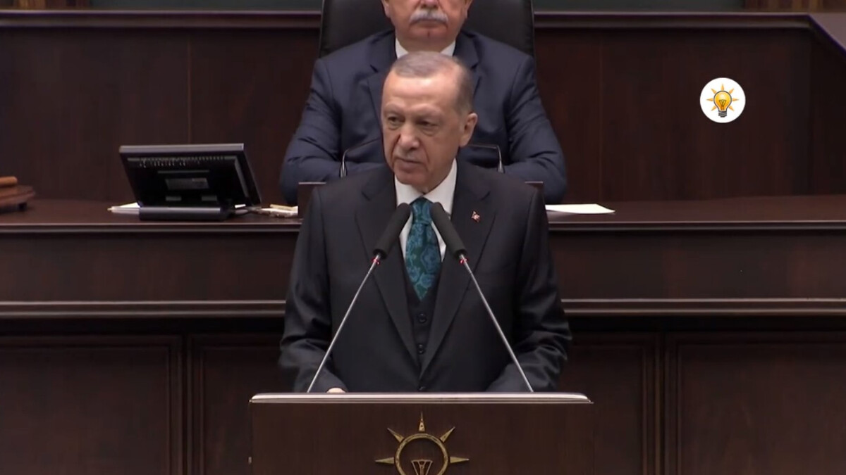 cumhurbaskani-erdogan-ak-parti-grup-toplantisina-katildi_403e8994.jpg