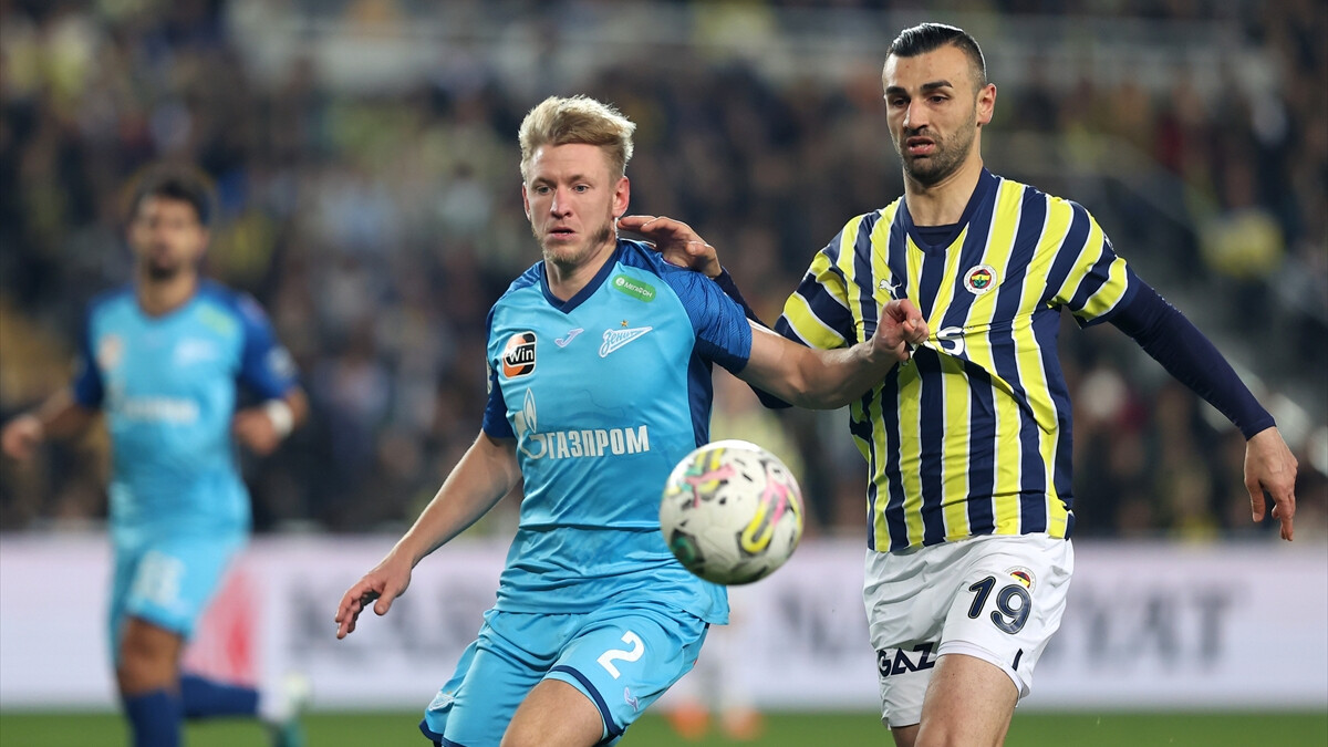 fenerbahce-zenitle-is-birligi-yapti_190fb254.jpg