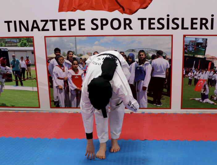 Kolunu buğday makinesine kaptıran tekvandocu Dilber: Keşke 10 yıl önce başlamış olsaydım #7