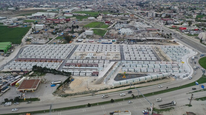 Hatay'ın yaraları sarılıyor! Konya Konteyner Kent'te yaşam başladı: Güvenlik binasından çocuk alanlarına..