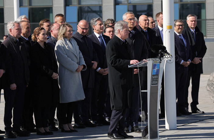 Stoltenberg: İsveç de verdiği sözleri tutmalı