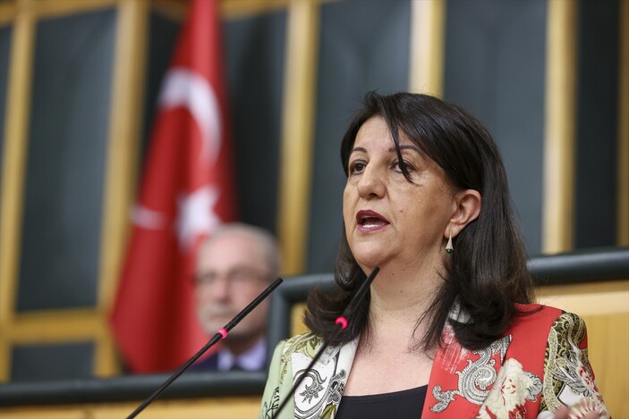 HDP'li Pervin Buldan'ın giydiği ceketin fiyatı dikkat çekti