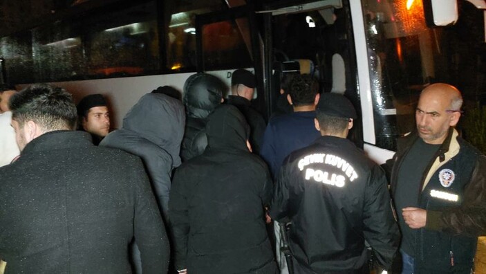 Samsun'da yasa dışı bahis ve para aklama operasyonu: 21 tutuklama