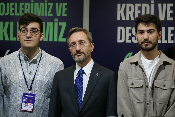 Fahrettin Altun: Gençlerimizi ideolojik arka bahçe olarak görmüyoruz