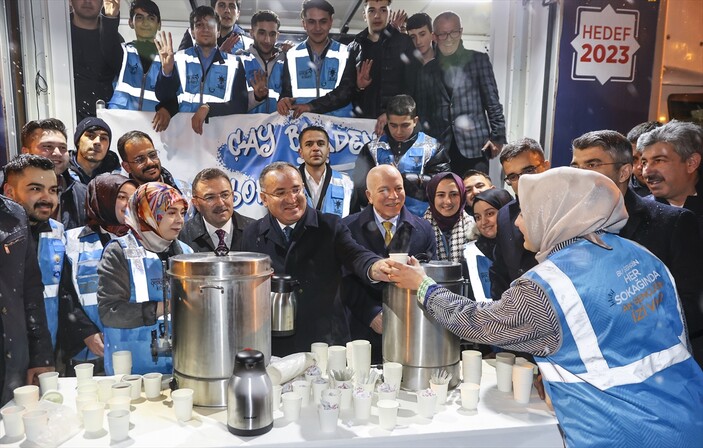 Bakan Bozdağ: Bütün terör örgütleri, Millet İttifakı'nın adayını cumhurbaşkanı yapmaya çalışıyor